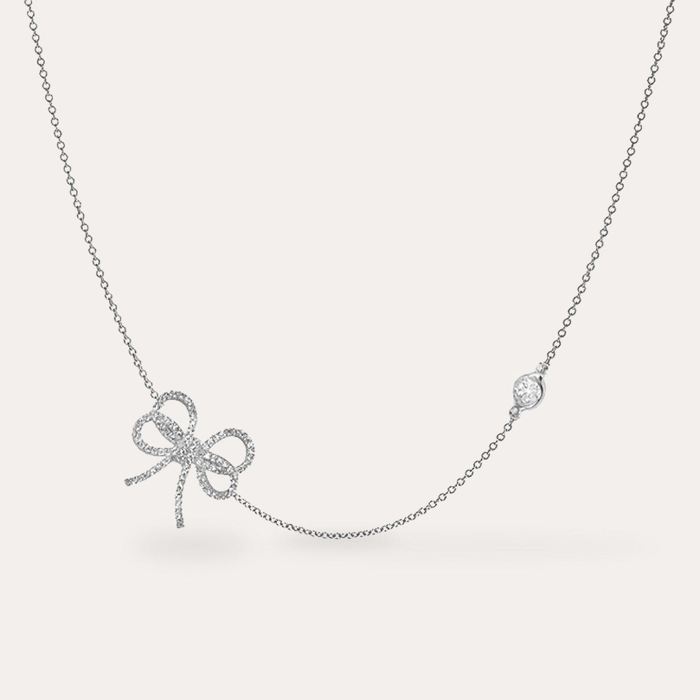 SILVER RIBBON NECKLACE